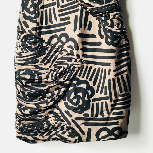 BCBGeneration size 2 women’s dress new with tag - Picture 4 of 7